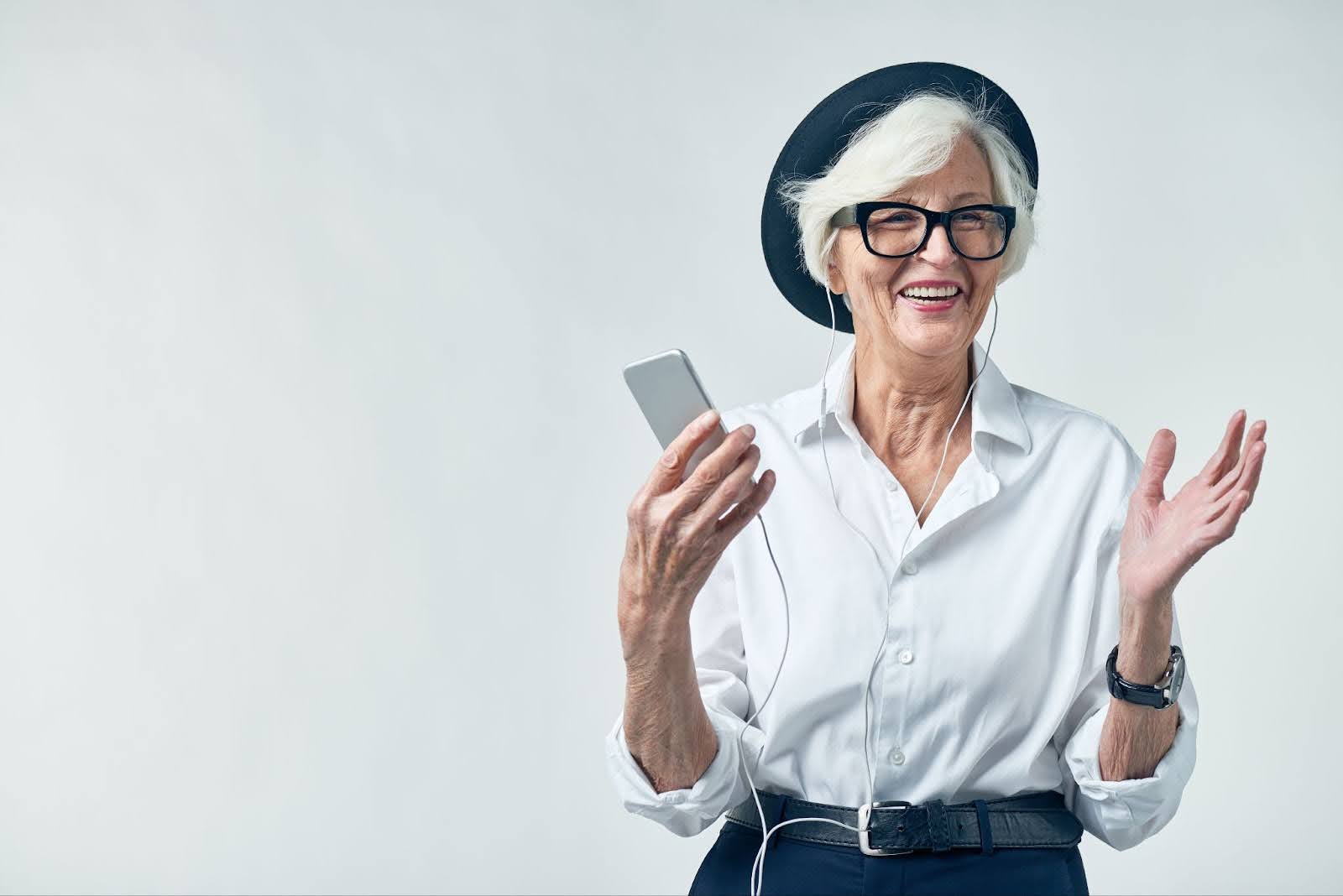Hip senior female Hip senior female